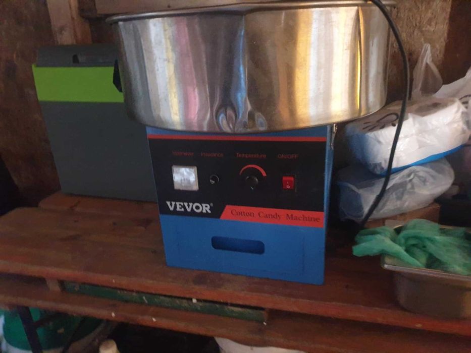 Maszyna do waty cukrowej VEVOR-elektryczna