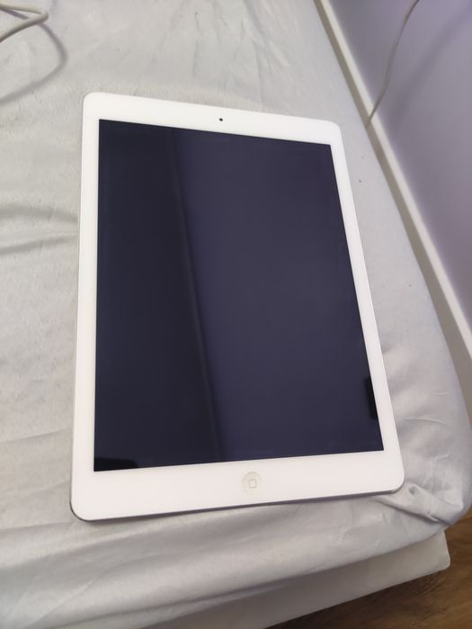 Tablet iPad Air 16GB bardzo dobry stan