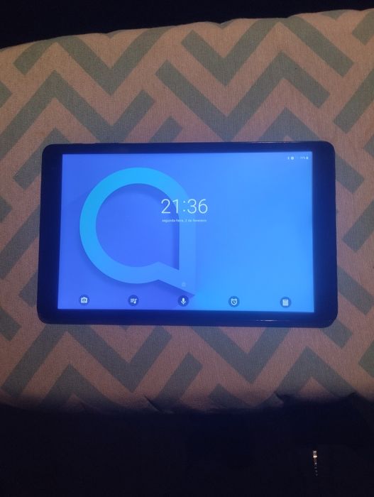 Tablet android Alcatel 8082