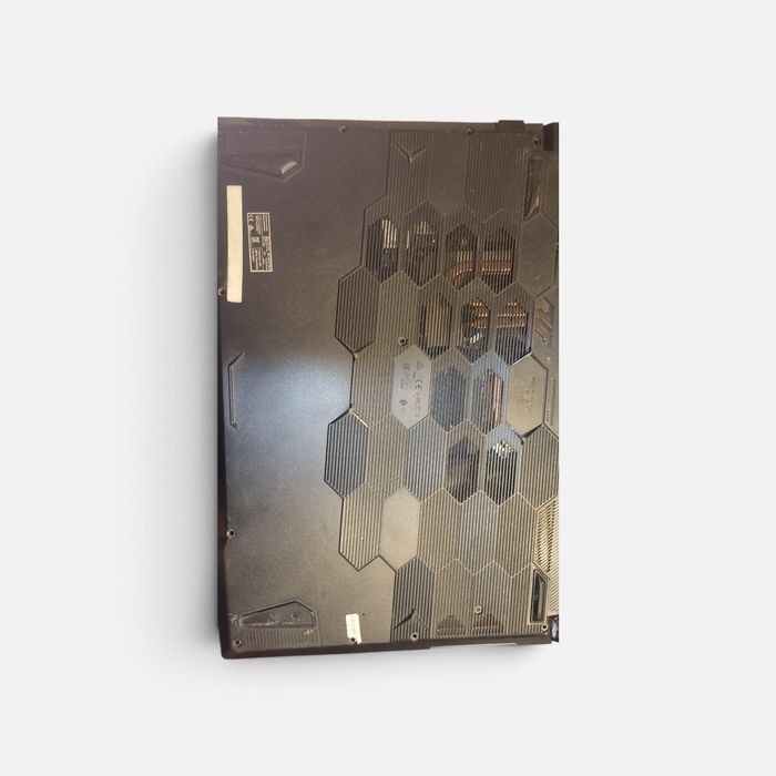 MSI MS-17L1 – 16 GB RAM / M.2 256 GB – na części
