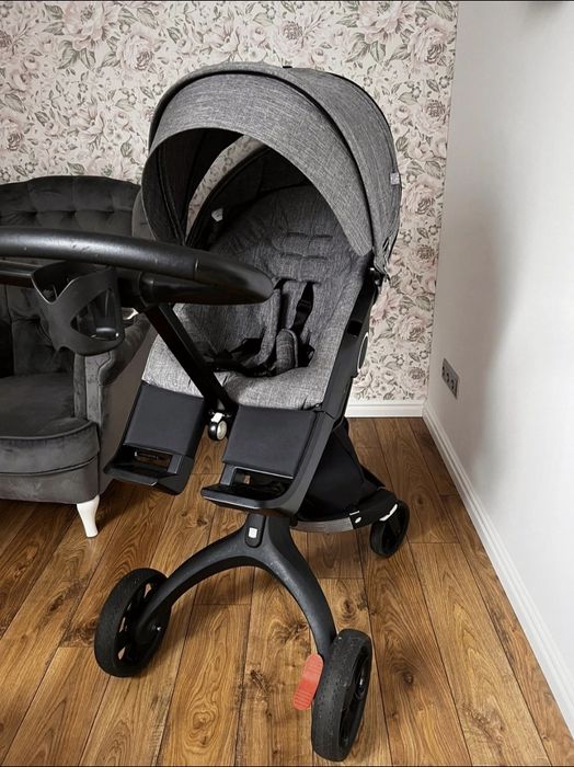 Wózek STOKKE V6 gondola+spacerówka+isofix do samochodu