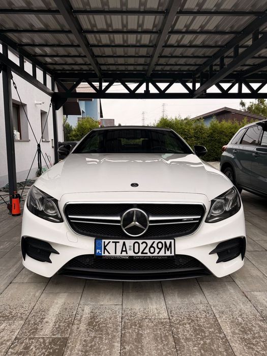Mercedes-Benz Klasa E Mercedes-AMG E53 4MATIC+ 472KM 645 Nm