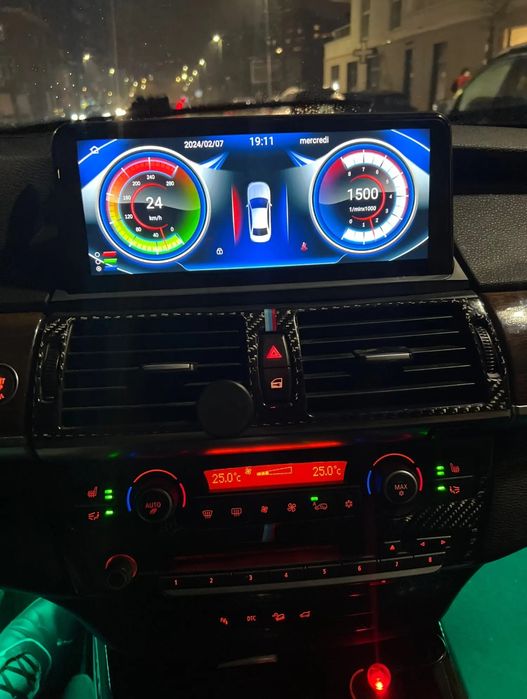 Tela Android 14 com GPS BMW X5 E70 X6 E71 (Novo) 4/64GB