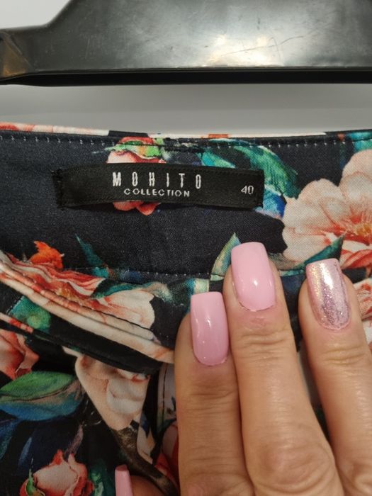 Spodnie damskie Mohito r.40