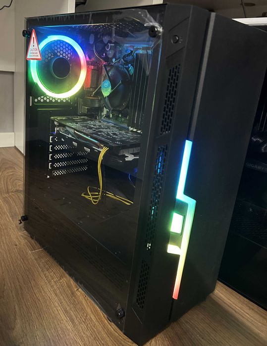 - Komputer do gier! Intel Core i5 | GTX 1060 | 8GB RAM