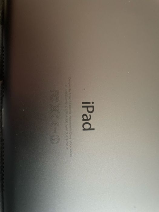 Ipad mini 2  1490 продам на завчастини