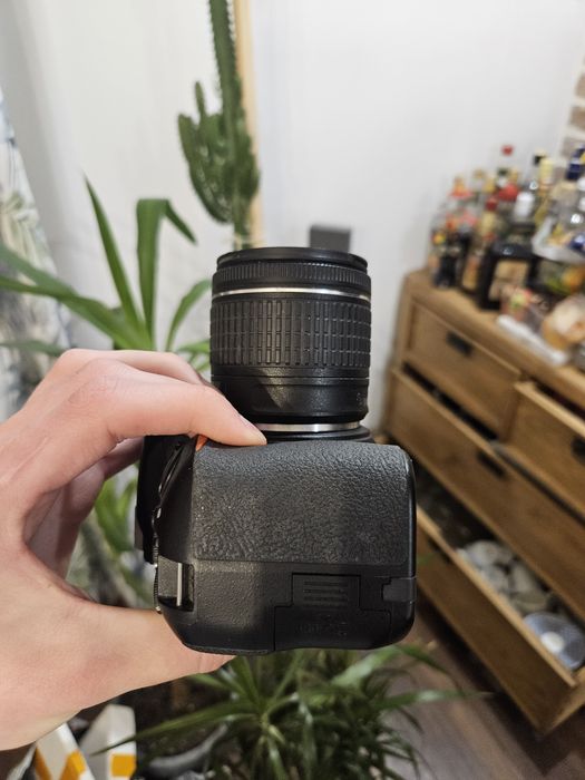 Nikon D3500 + AF-P 18–55 VR – niski przebieg tylko 5476