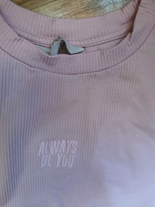 Liliowa prążkowana bluzka clockhouse top s-m