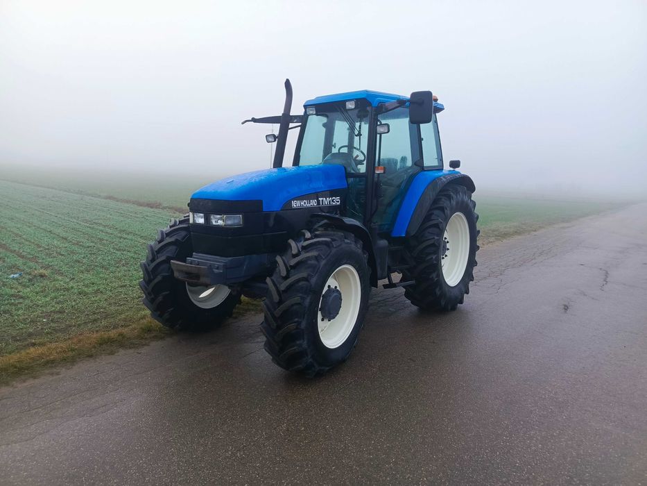 New Holland TM 135