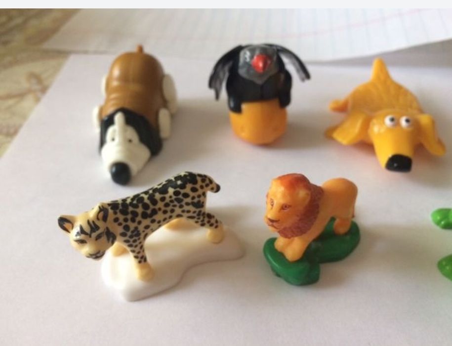 Игрушки из киндеров