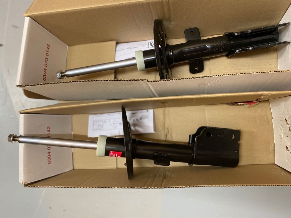Амортизатори передні Citroen C5 Aircross 3348095