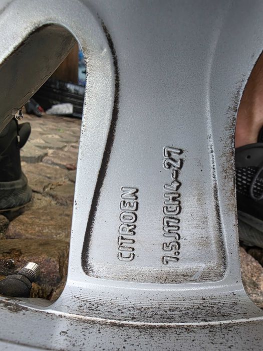 Oryginalne felgi aluminiowe CITROEN DS 5 17" 4x108 DS5 C4