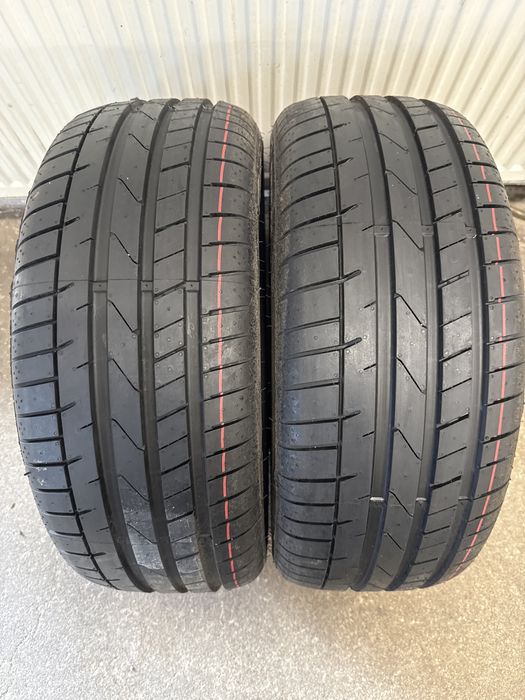 235/55 R17 2 sztuki Petlas Nowe 2025 rok