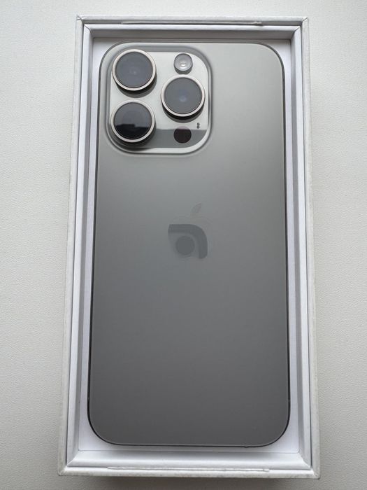 iPhone 15pro 128гб