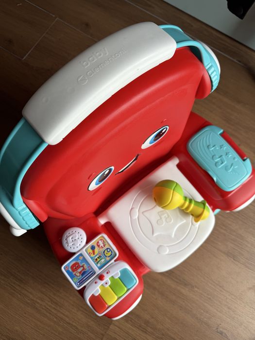 Cadeira Interativa Baby Clementoni
