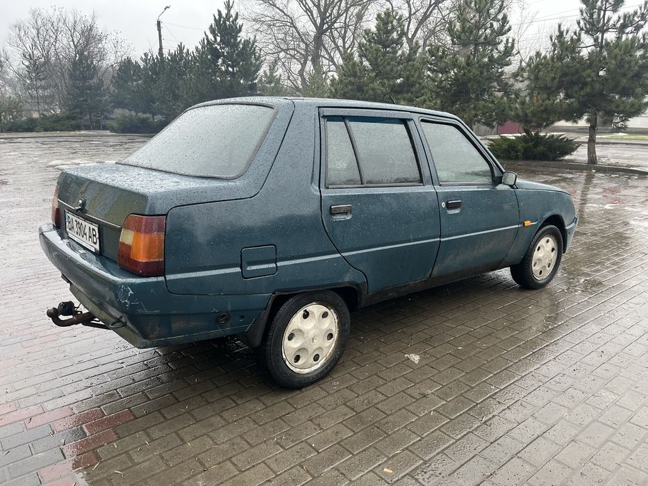 Славута  люкс 1.2 газ/бензин