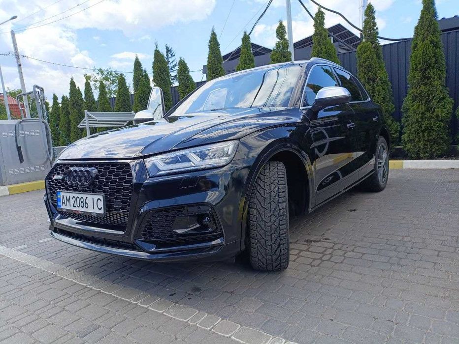 продам Audi Sq5 Premium Plus