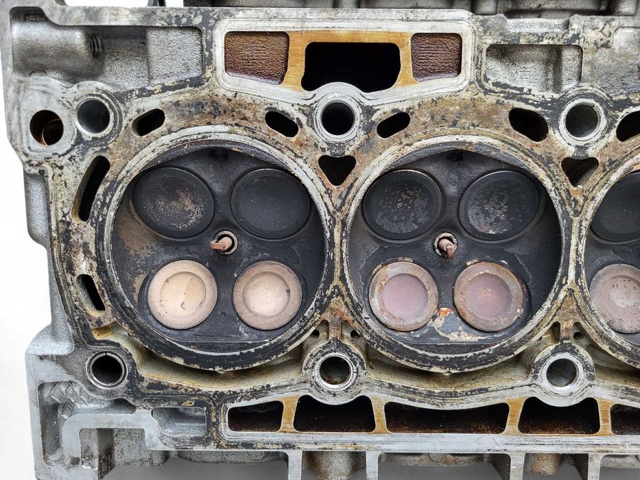 ГБЦ головка блока Citroen C5 2.0 HPI