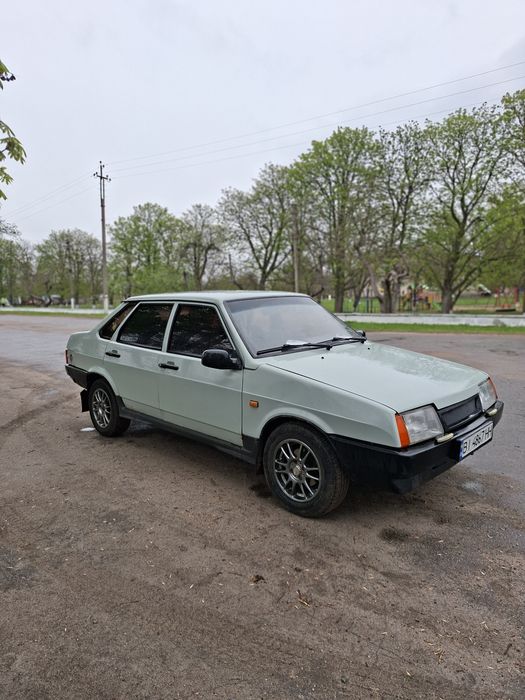 Продам 21099  Інжектор