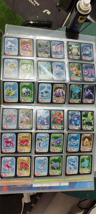 Cromos Invizimals evolution
