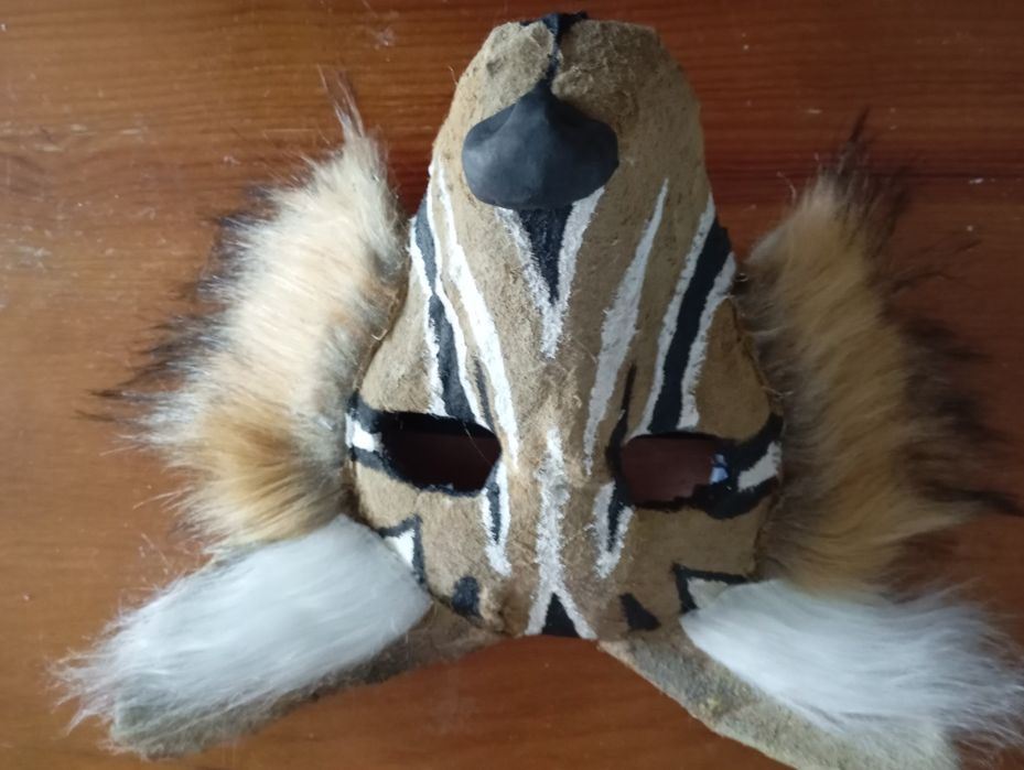 Maska therian pies-wilk