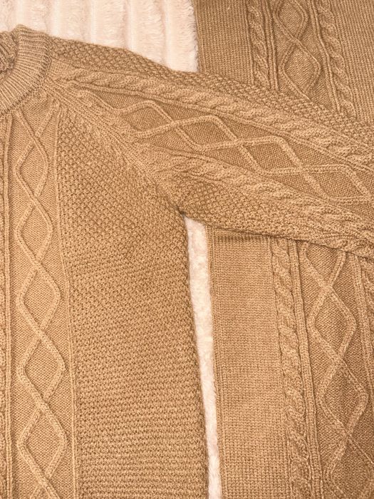 Стильний в’язаний костюм для дівчинки, зріст до 130 см.