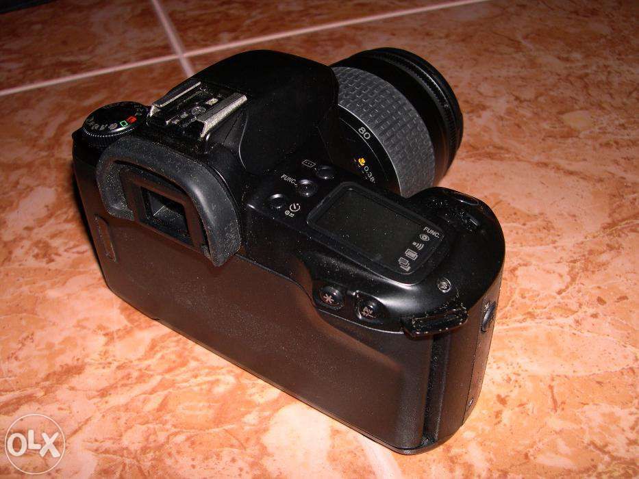 Máquina fotográfica Canon EOS 500N