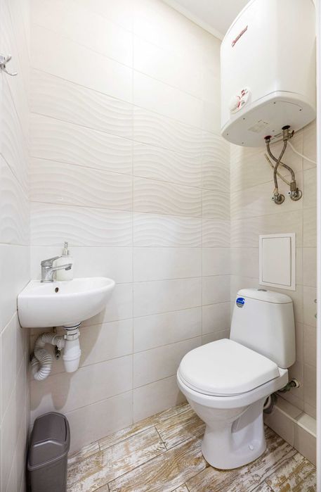 2К квартира Дарницька площа, Дарниця , Чернігівська 3поверх