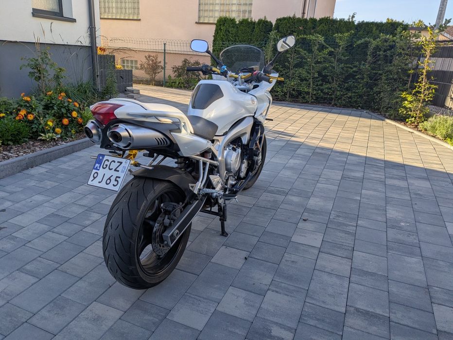 Yamaha fz6 GT ABS  biała 600 idealny mały przebieg