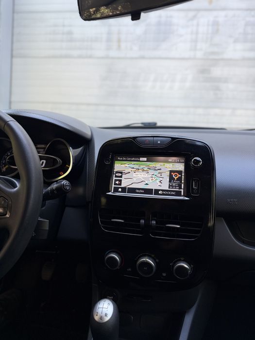 Renault clio 0.9TCE 2015