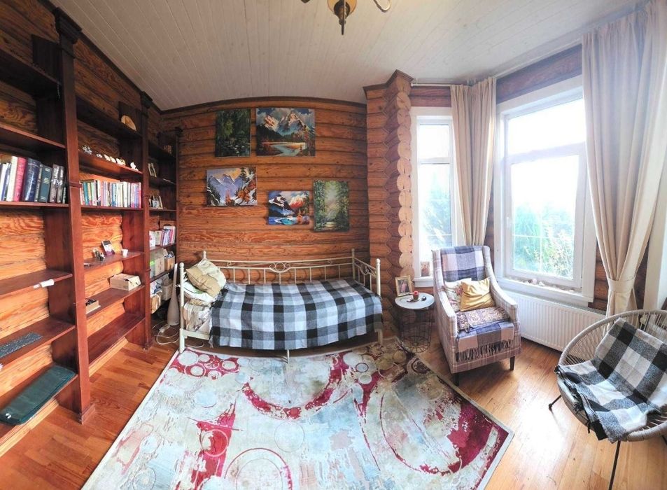 Нові Петрівці продаж будинку зруб 185 м кв 8соток