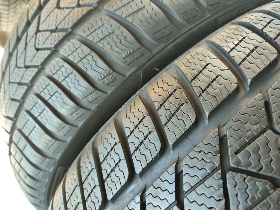 Opony 225/40 R 19 Pirelli SottoZero 3 Jak Nowe