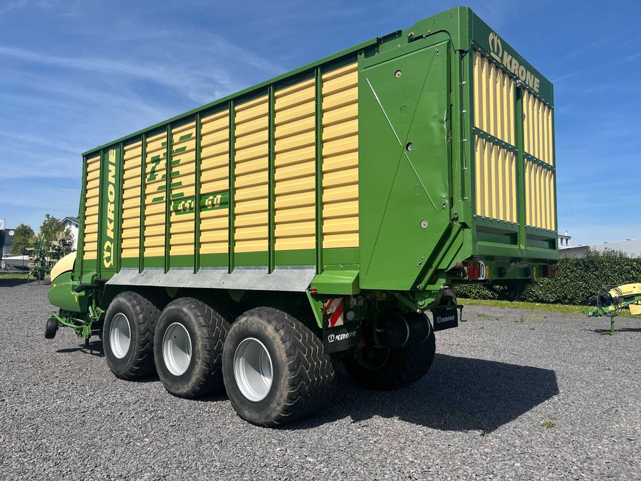 Przyczepa samozbierająca Krone ZX 450 GD Tridem z Niemiec Łowicz
