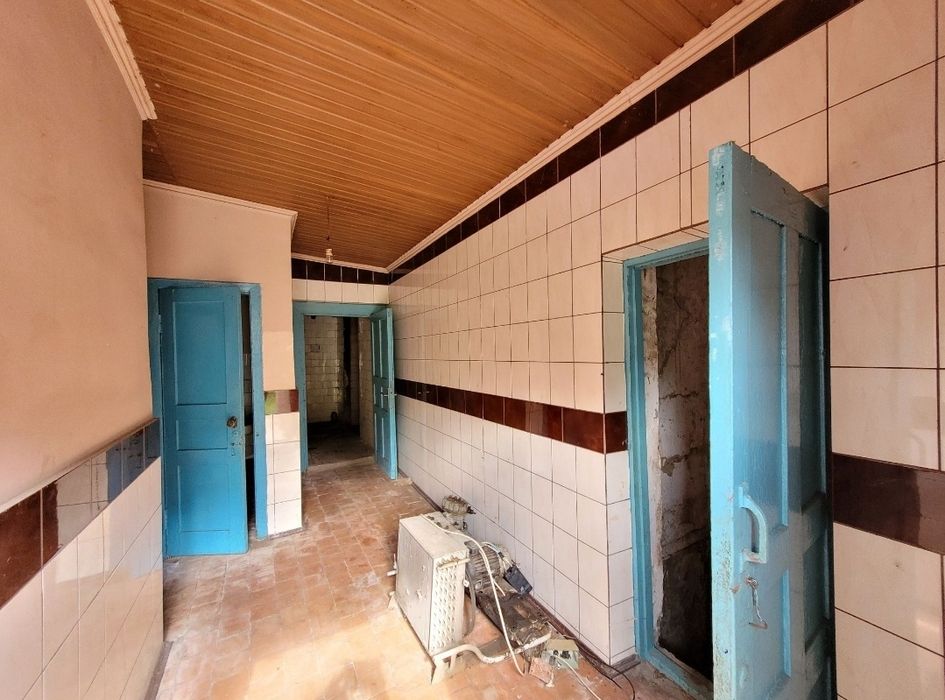 Продам! Виробничу базу,(ковбасний цех) 58сот, 530м2!