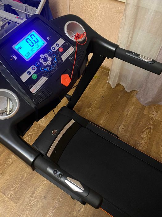 Електро бігова доріжка WCG -  H518M із антицелюлітним масажером