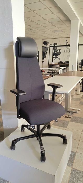 Fotel biurowy, gabinetowy, regulowany, krzesło do biura, biurka, skórzany TRIA | WYPRZEDAŻ EKSPOZYCJI