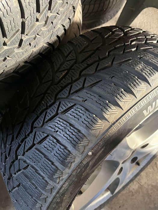 Продається автошина