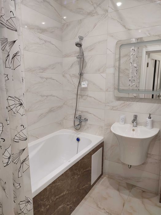 Погодинно.ПодобовоЦентрЖК ТЕАТРАЛЬНИЙ.Злата Плаза