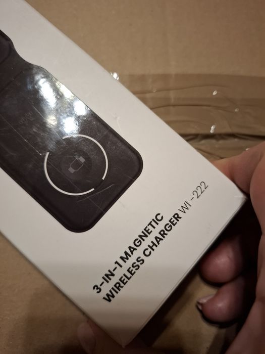 Ładowarka do iPhone'a, Słuchawki zegarek