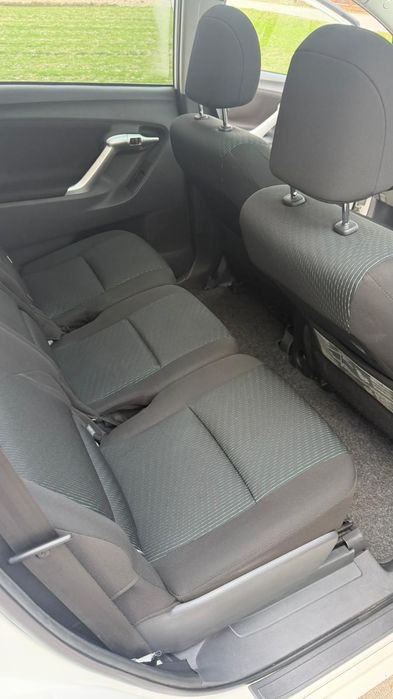 Samochód Toyota Verso