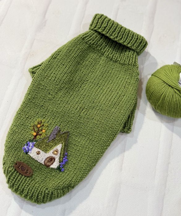 Вязаные свитера для маленьких питомцев