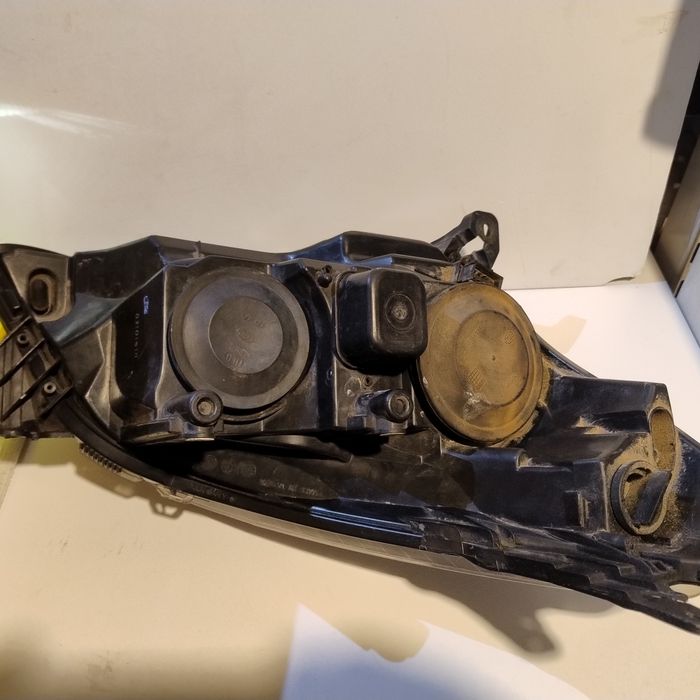 Lampa przednia lewa opel astra H