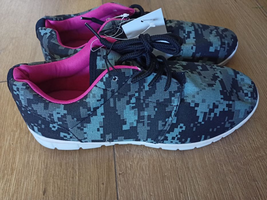 Nowe adidasy trampki Blink r.39