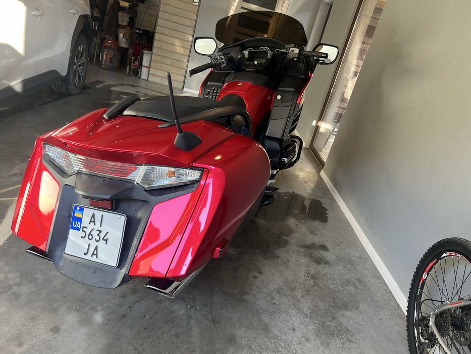Honda GL 1800Gold wing F6B