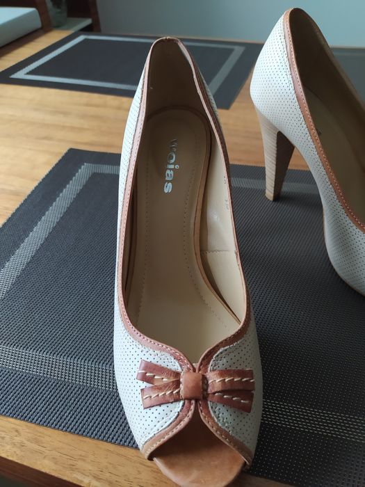 Brazowo-kremowe szpilki