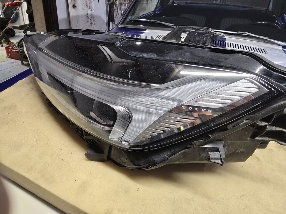 Lampa Volvo xc60 2018