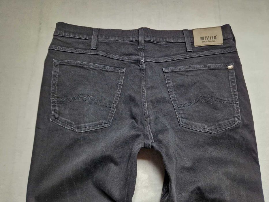 MUSTANG - Tramper W40L32 pas 102 cm ideał ^