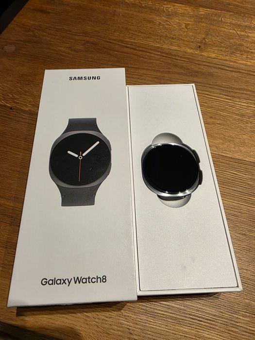 Samsung Galaxy Watch8 SM‑L335F LTE eSim