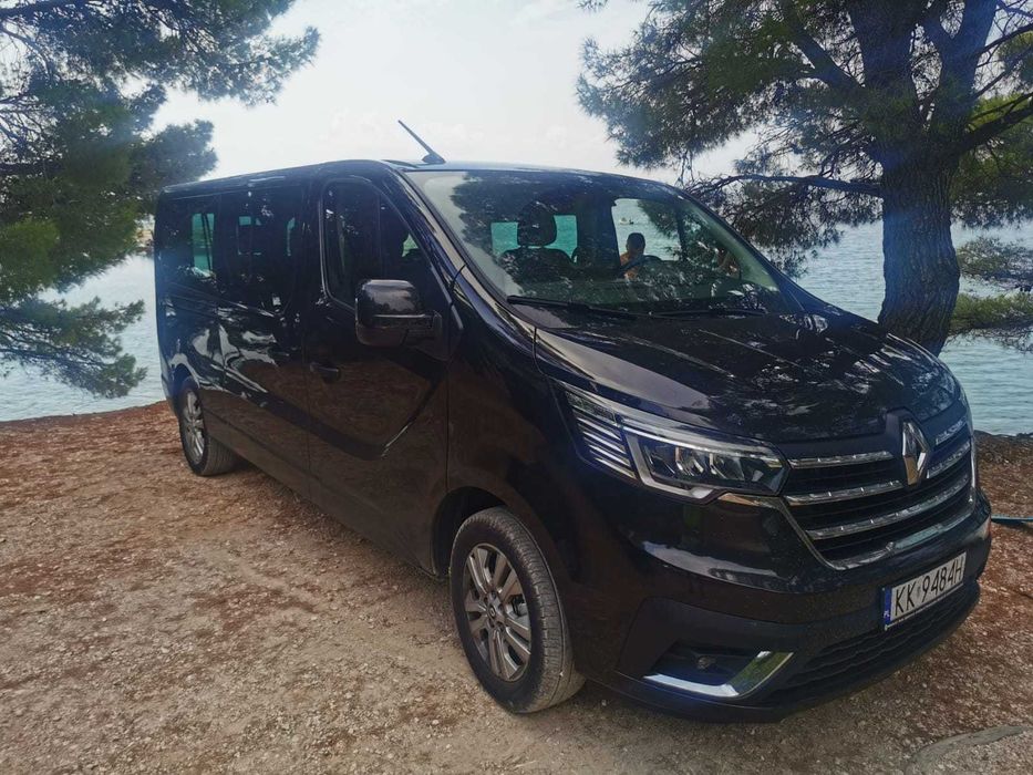 2024 automat 170KM Wynajem Bus 9 osobowy Box dachowy Renault Trafic