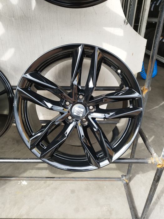 Felgi 19" 5x112 Et 45 8.5j Audi VW Skoda Seat Mercedes BMW